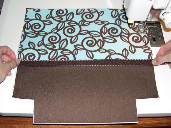 Tote-Bag_Adding-Ribbon_s4x3 Tote-Bag_Adding-Ribbon_s4x3