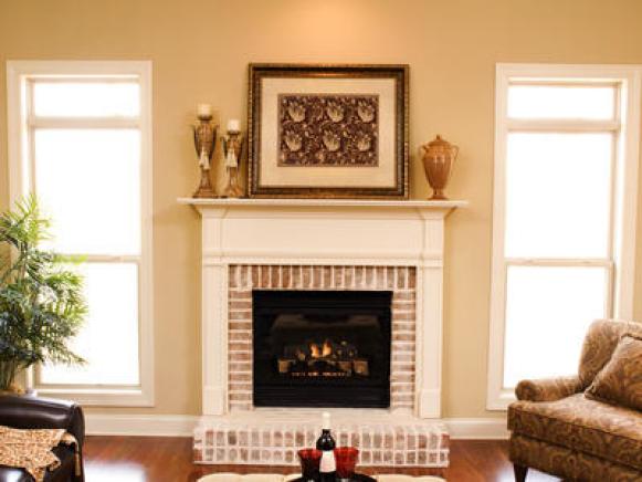Living Room With Ceiling Fan