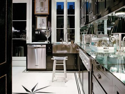 If You Like Contemporary Design, Try a High-Gloss Countertop Finish