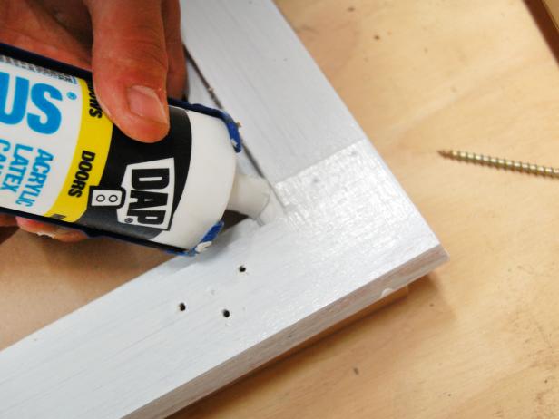 Installing Glass Inserts to Kitchen Cabinets: Apply Silicone Installing Glass Inserts to Kitchen Cabinets: Apply Silicone