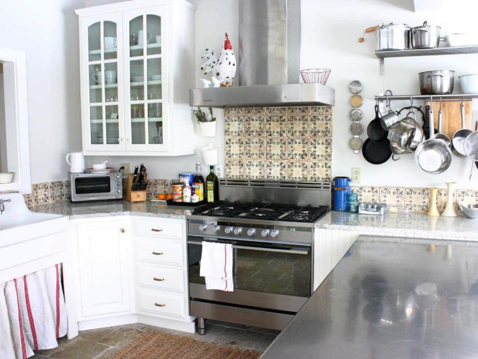Rustic Kitchen With Modern Conveniences Rustic Kitchen With Modern Conveniences