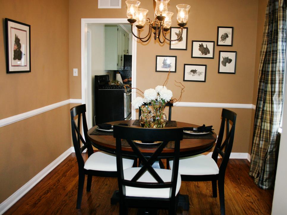 Traditional Dining Room with Round Table and Four Chairs