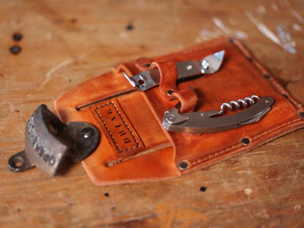 Bar Set With Leather Tool Holder Bar Set With Leather Tool Holder
