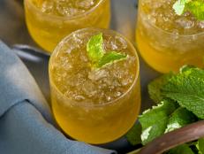 Iced Mint Juleps With Mint Sprigs