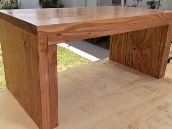 HCCAN602_Coffee-Table-01_s4x3 HCCAN602_Coffee-Table-01_s4x3