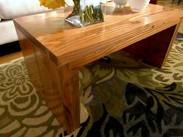 HCCAN602_Coffee-Table-02_s4x3 HCCAN602_Coffee-Table-02_s4x3