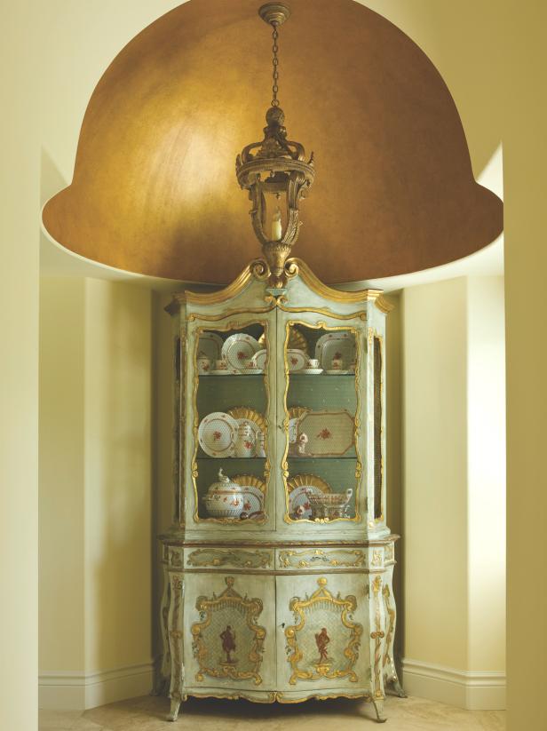 Gold Venetian Plaster Entryway With Ornate Cabinet Gold Venetian Plaster Entryway With Ornate Cabinet
