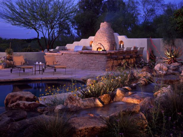 Southwestern Pool Area With Stone Outdoor Kitchen Southwestern Pool Area With Stone Outdoor Kitchen