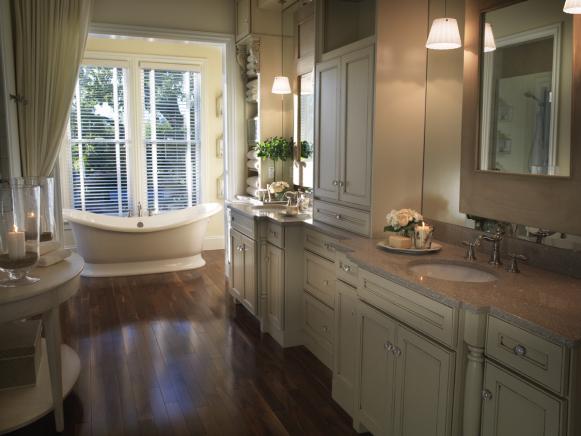 Traditional Spa Bathroom