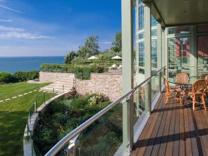 Glass Deck Ideal for Beautiful View