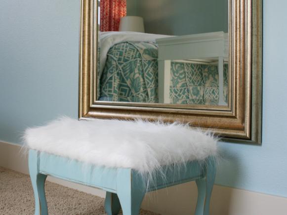Coral and Teal Girl's Bedroom with Large Mirror and Furry Ottoman