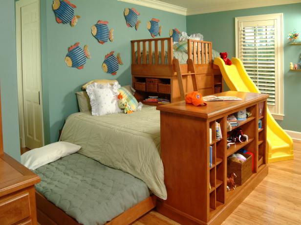 Bunk Bed With Built-In Storage Cabinet Bunk Bed With Built-In Storage Cabinet