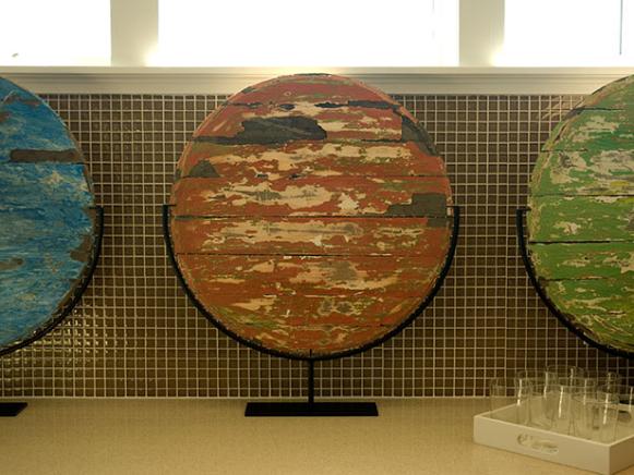 DreamHome08-Tour-Kitchen-art-discs DreamHome08-Tour-Kitchen-art-discs