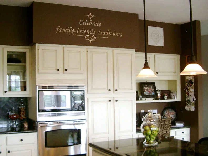 Stencilled Kitchen