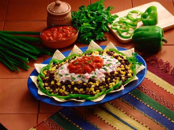 Southwestern Dip Serves Up Crowd-Pleasing Hotness Southwestern Dip Serves Up Crowd-Pleasing Hotness