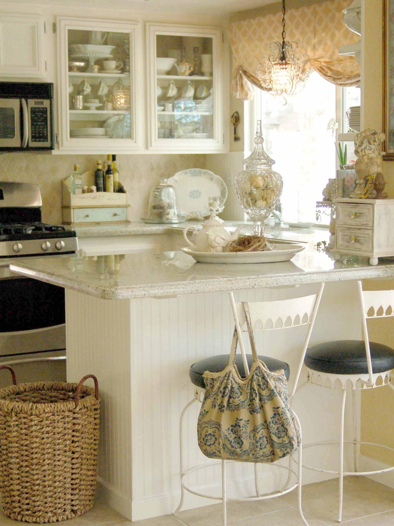 RMS_heatherbullard-cottage-style-kitchen-small-space_s3x4.jpg.rend.hgtvcom.1280.1707.jpeg