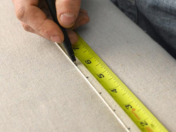 Dan Faires Canvas Headboard With Nail Head Trim 16 Dan Faires Canvas Headboard With Nail Head Trim 16