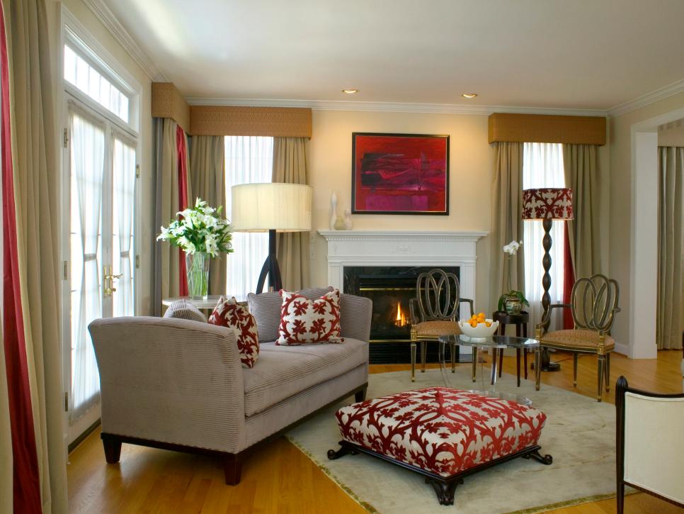 Living Room With Daybed and Multiple Valances and White Fireplace