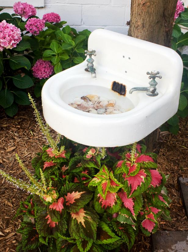 Sink Turned Bird Bath Sink Turned Bird Bath