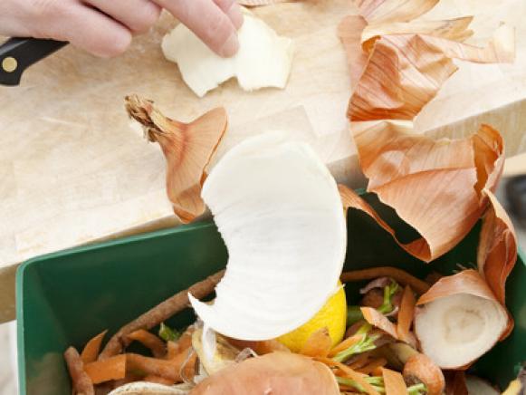 Recycling Bin With Compostable Materials