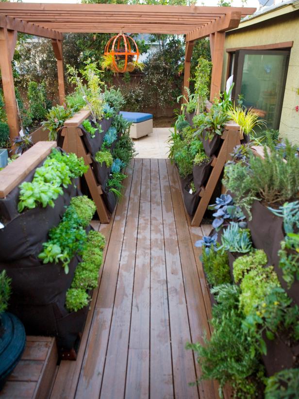 vertical container gardening on a deck hgtv vertical container gardening on a deck hgtv