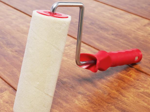 Be careful of what paint roller you choose for certain jobs. A fiber paint roller with mohair is good for applying enamel paint. Lambswool covers are excellent for alkyd paints, but not for latex. Synthetic fibers are the most versatile but cannot be used with epoxies and polyurethane.
