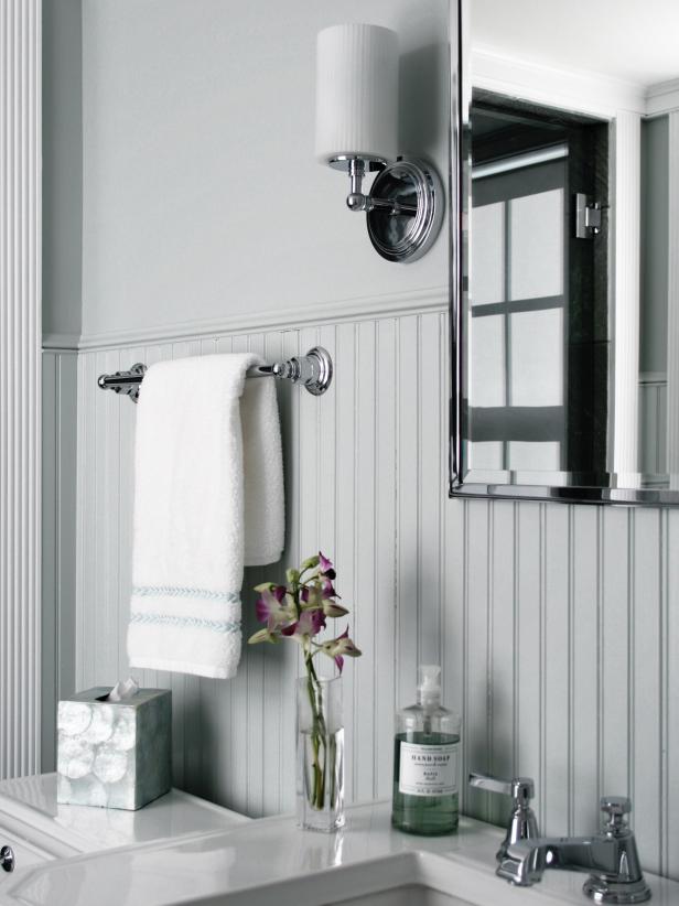 White Bathroom With Beadboard