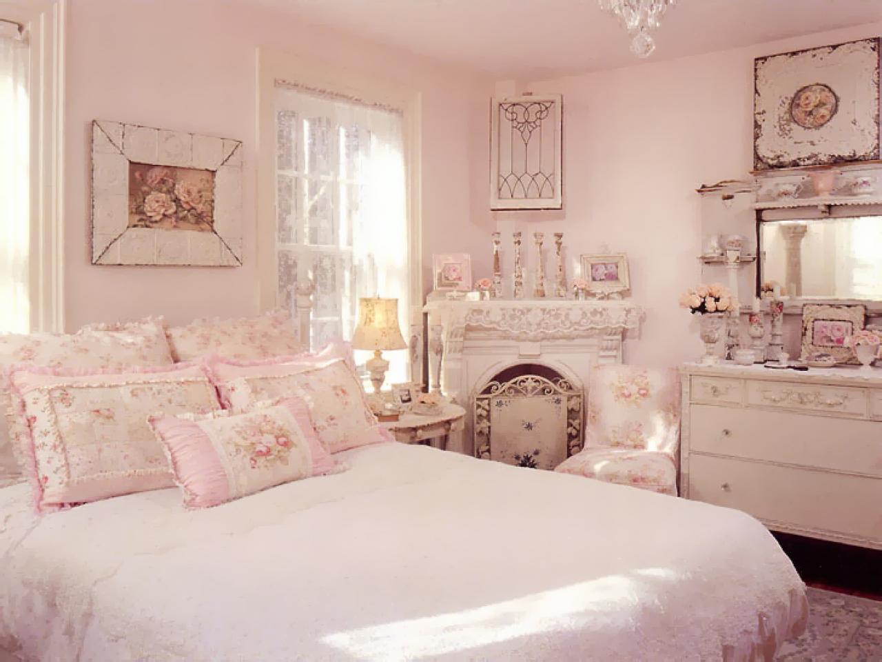 Vintage Chic Shabby Chic Bedroom Decorating