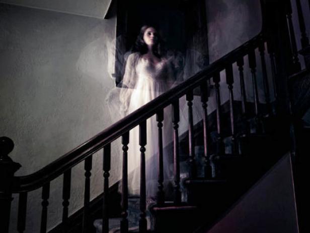 Lady Ghost on Staircase