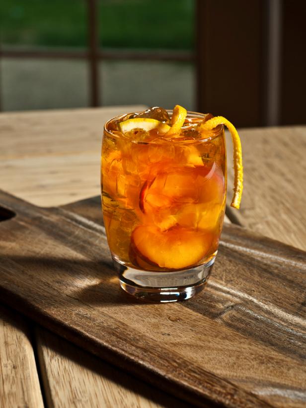 Fresh Peach Cocktail Fresh Peach Cocktail