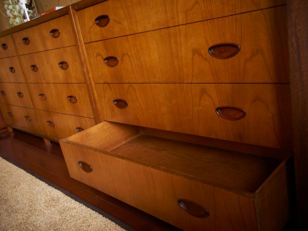 Vintage Baker Walnut Dresser Offer Storage Drawers Vintage Baker Walnut Dresser Offer Storage Drawers