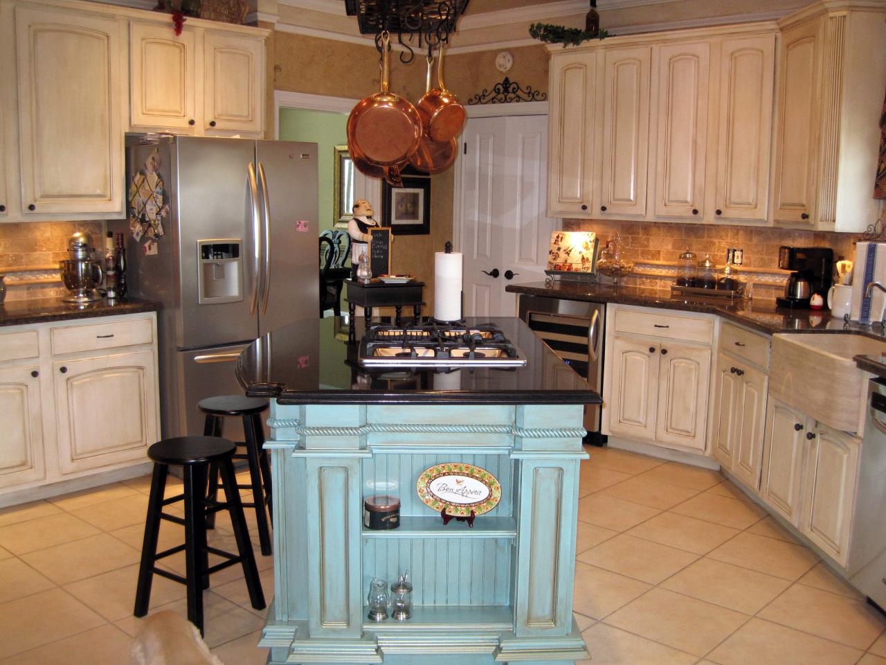 Top Inspiring French Country Kitchen Colors Multitude 4934 Wtsenates