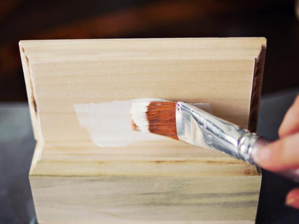 Priming Stocking Hanger Box Step 7 Priming Stocking Hanger Box Step 7