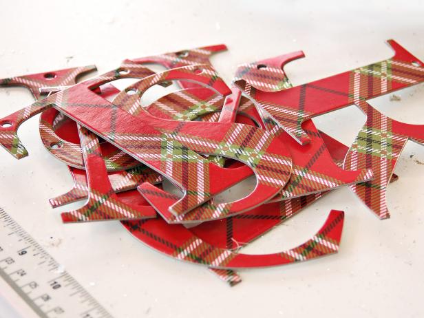 Glittery Christmas Banner Step 1 Glittery Christmas Banner Step 1