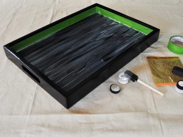 Coating a Bar Tray With Adhesive Coating a Bar Tray With Adhesive
