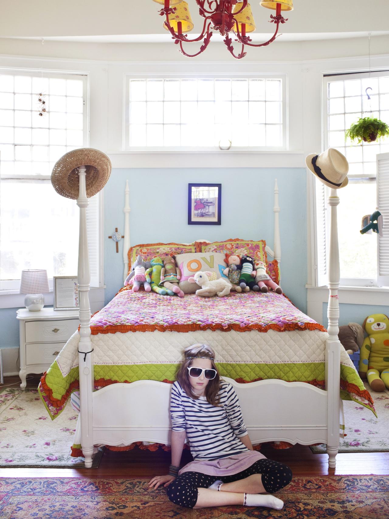 Smart Tween Bedroom Decorating Ideas HGTV