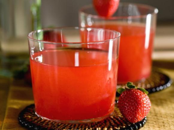 Berry Brazilian Cocktail Berry Brazilian Cocktail