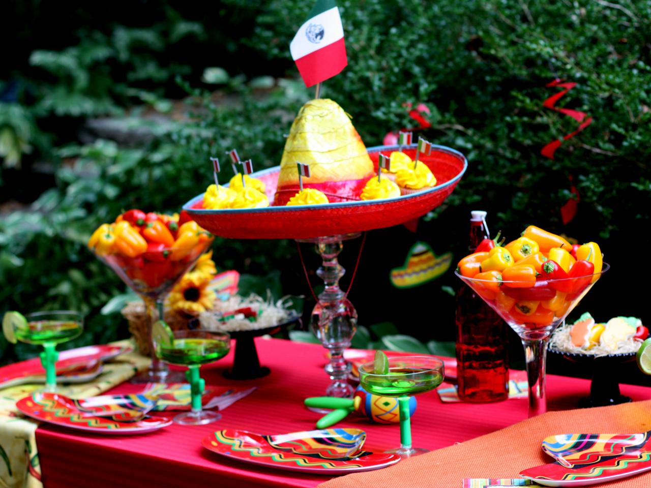 35-mexican-table-decorations-ideas-table-decorating-ideas