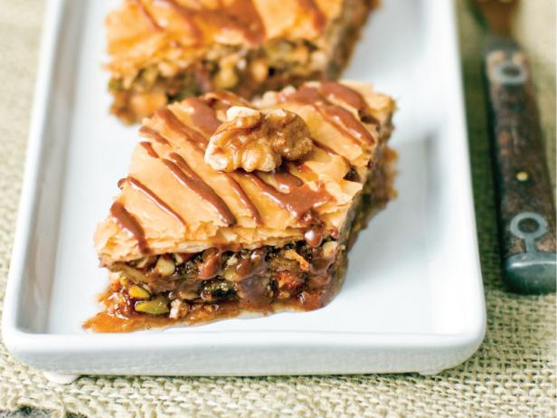 Baklava Drizzled With Nutella Glaze Baklava Drizzled With Nutella Glaze