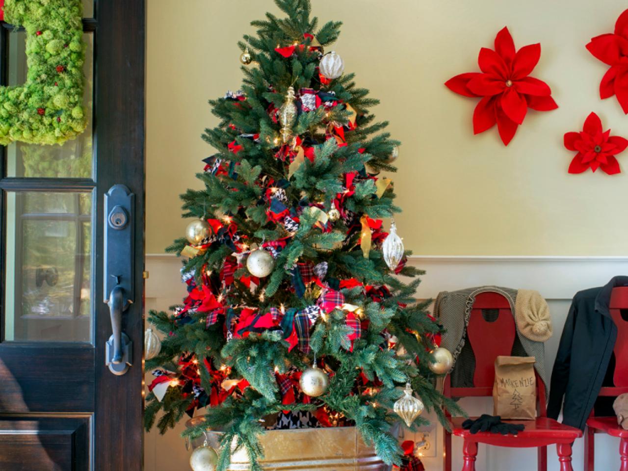 Answer to “Decorate This Space: Christmas Edition