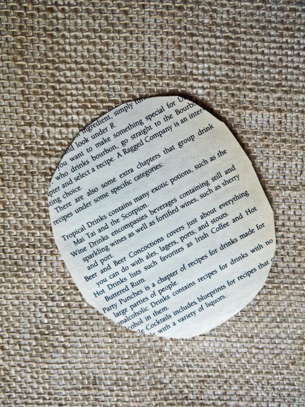 Original-Birds-Party-Rolled-Paper-Roses-Step-1-Cut-Paper-Circle_s3x4 Original-Birds-Party-Rolled-Paper-Roses-Step-1-Cut-Paper-Circle_s3x4