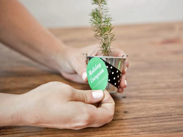 Attach Gift Label Attach Gift Label