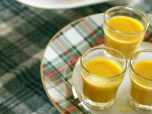 Carrot-Ginger Soup Shooters Carrot-Ginger Soup Shooters