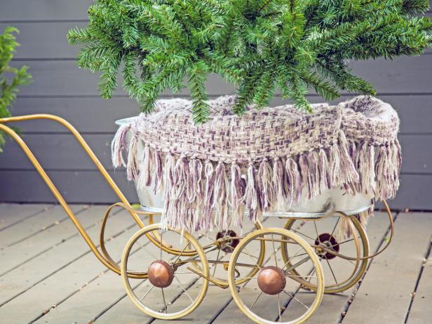 Accessorize Mobile Vessel With Throw