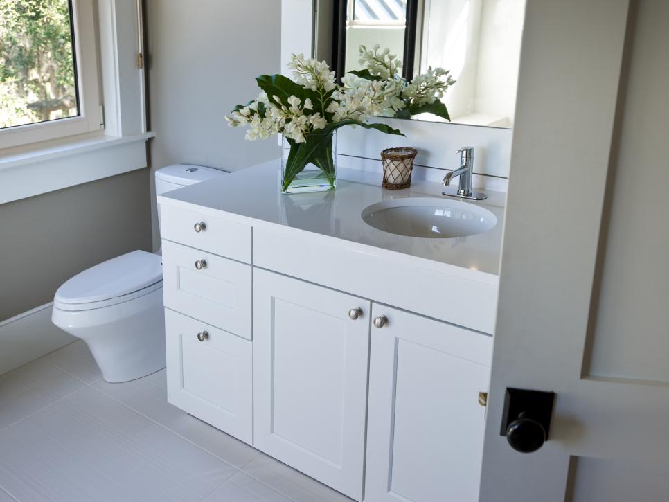 Hgtv Dream Home 2013 Guest Bathroom Pictures And Video