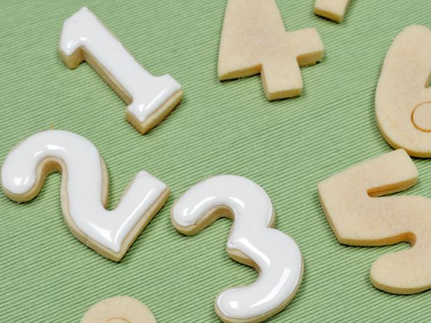 After icing the cookies, let them dry completely.