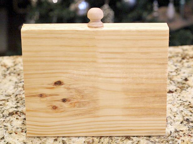 original_Whitney-Gainer-chic-diy-picture-holder-step-one_s4x3 original_Whitney-Gainer-chic-diy-picture-holder-step-one_s4x3