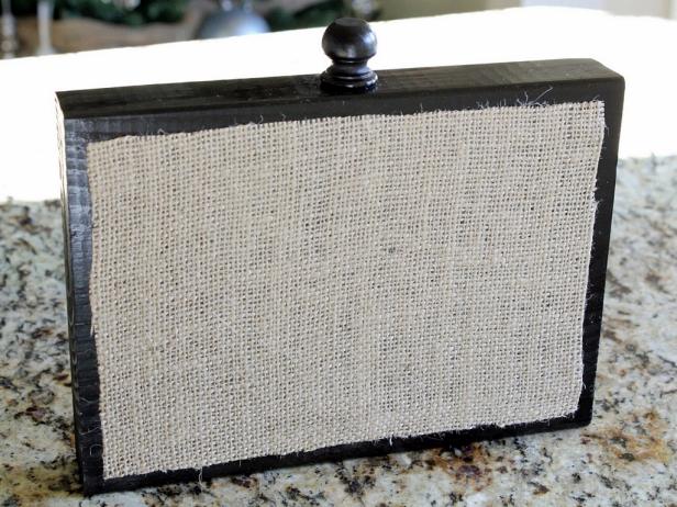 original_Whitney-Gainer-chic-diy-picture-holder-step-three_s4x3 original_Whitney-Gainer-chic-diy-picture-holder-step-three_s4x3