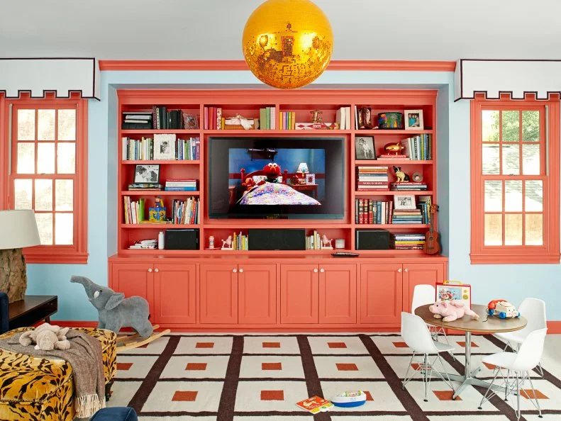 Coral entertainment center