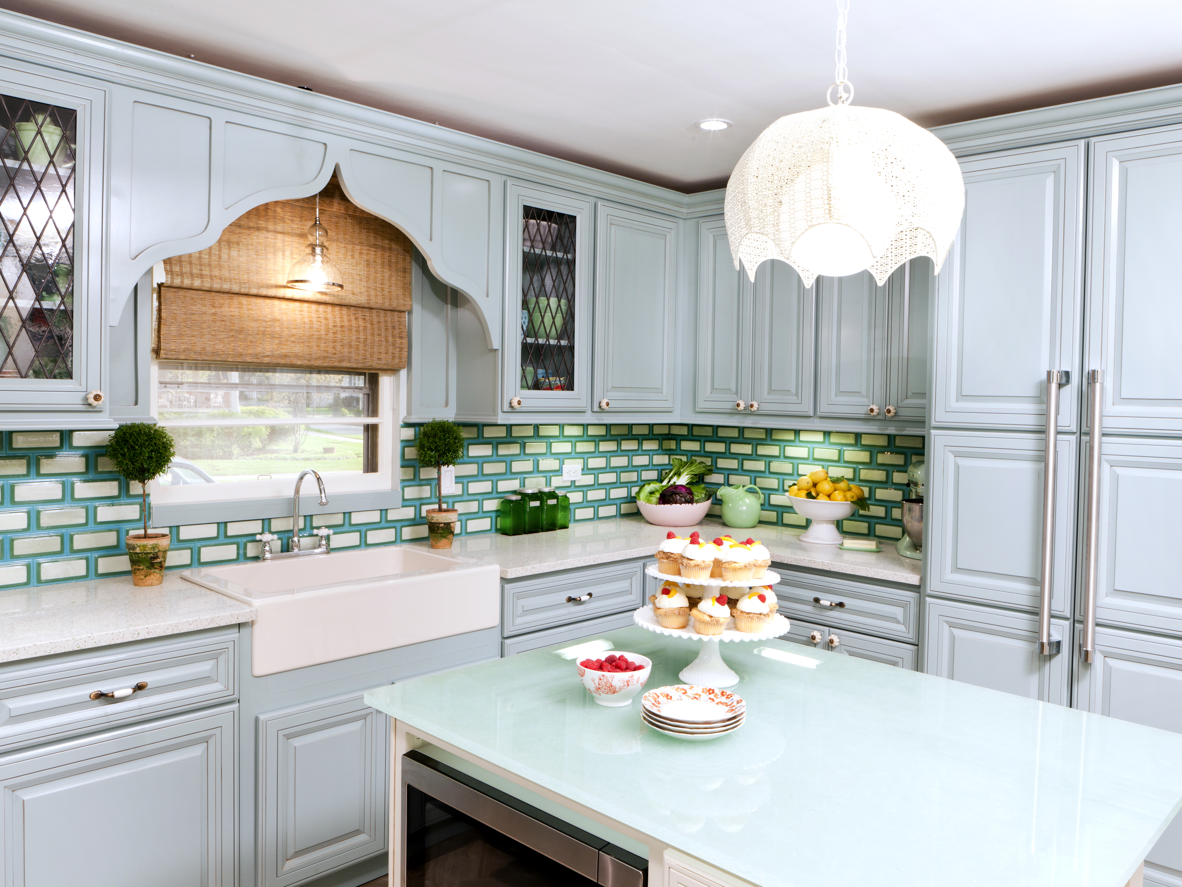 White Kitchen With Slate Blue Walls Sarkem Design Trend Decorating With Blue